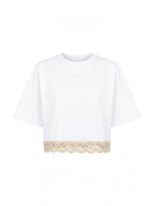 Bluzka z ozdobną koronką